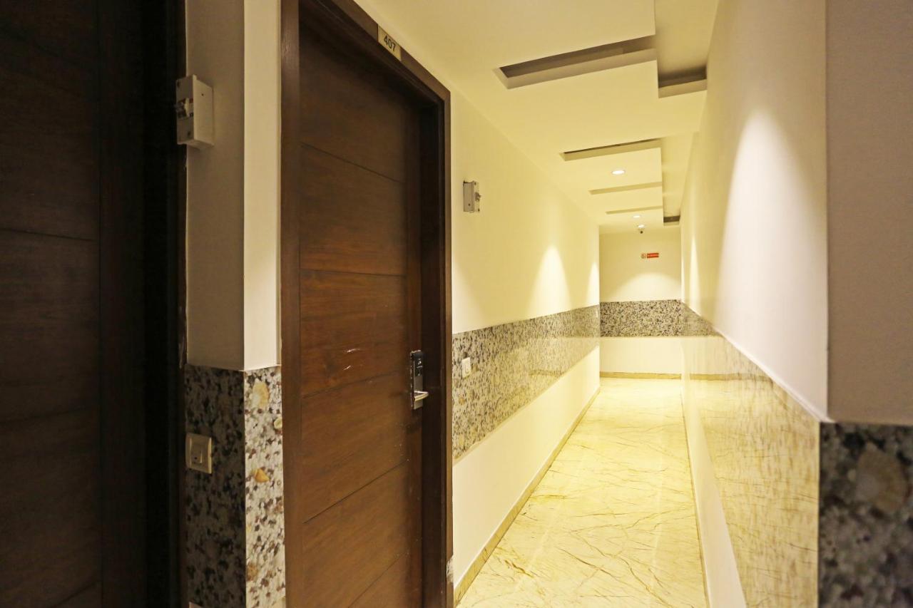 Hotel Sm Suits Near Delhi Airport-Unit By Grand Urban Luxury Nueva Delhi Exterior foto
